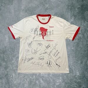 Sport Club Internacional 2010 Libertadores Signed Commemorative Jersey Reebok 3X